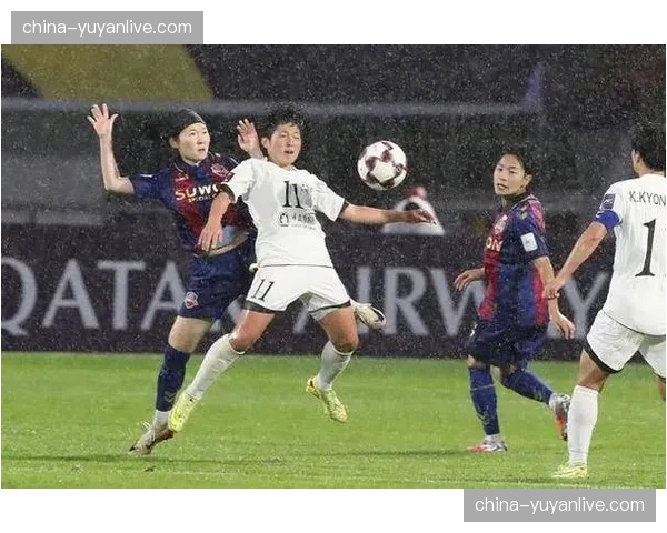 朝鲜“我的故乡”女足暴雨中2-1击败韩国水原FC，晋级亚冠女足决赛